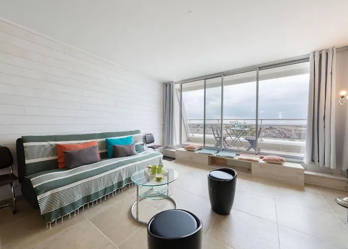 Les Huniers-4 By Interhome