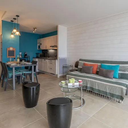 Les Huniers-4 By Interhome