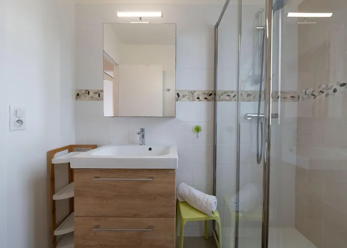 Les Huniers-4 By Interhome *